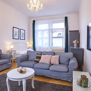 Charles Bridge Premium Residence Ξενοδοχείο με διαμερίσματα